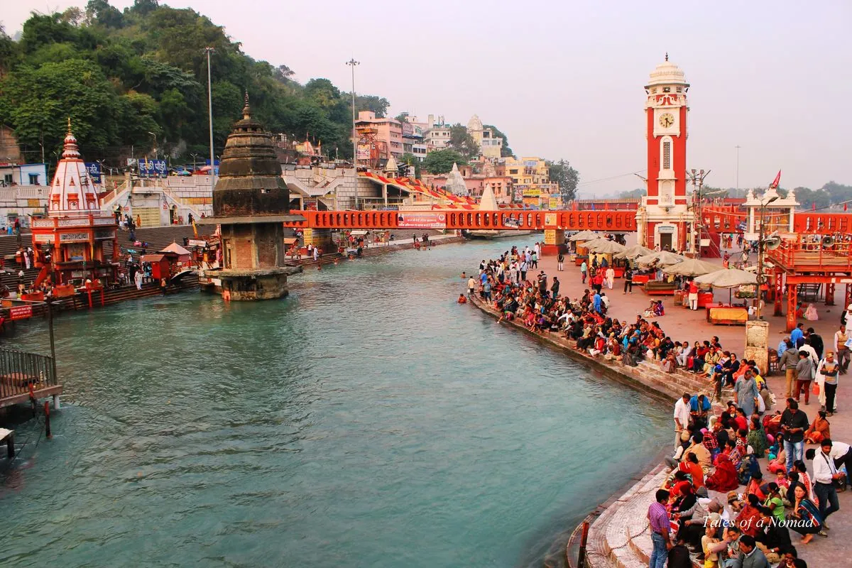 Gurgaon to Haridwar Tempo Traveller booking