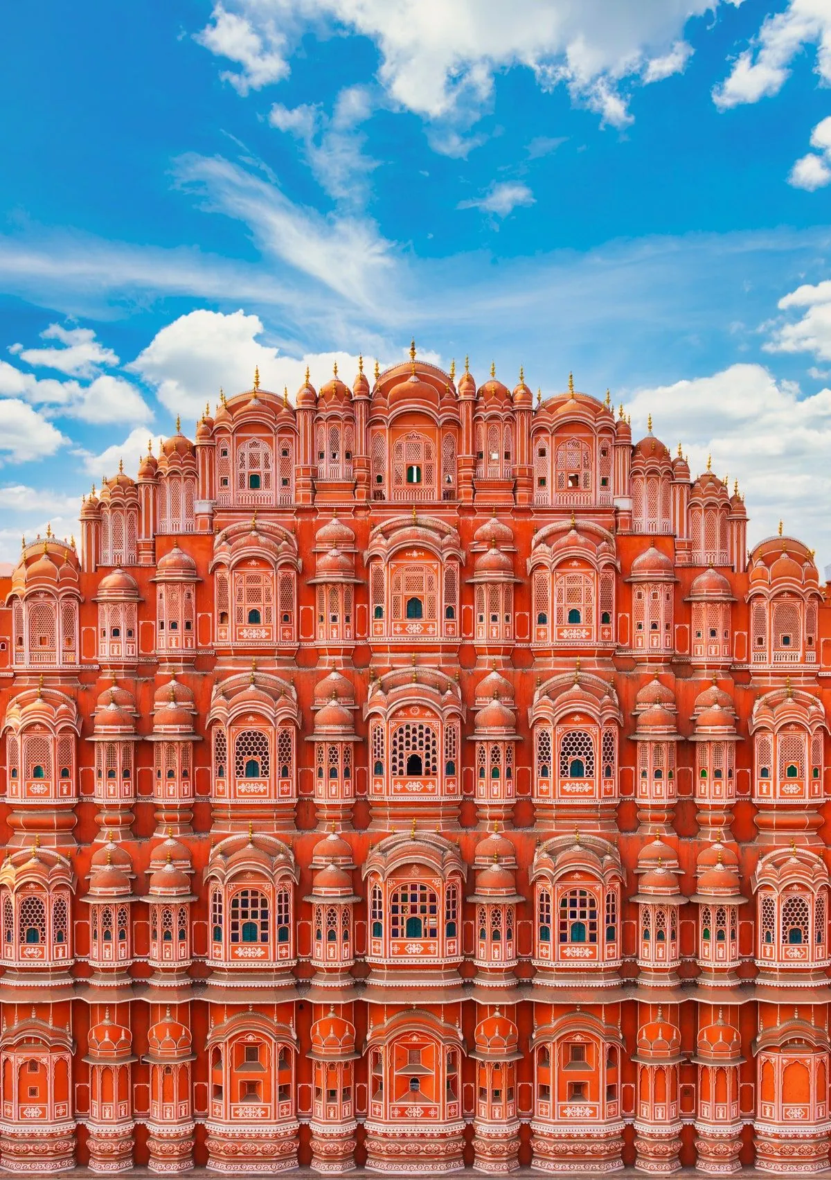 Gurgaon to Jaipur Tempo Traveller booking